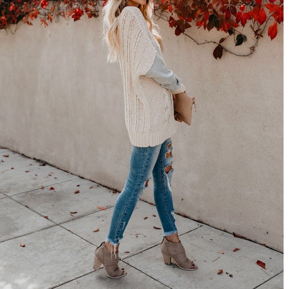 NWT Criss Cross Back Cable Knit Contrast Sweater - Picture 7 of 8